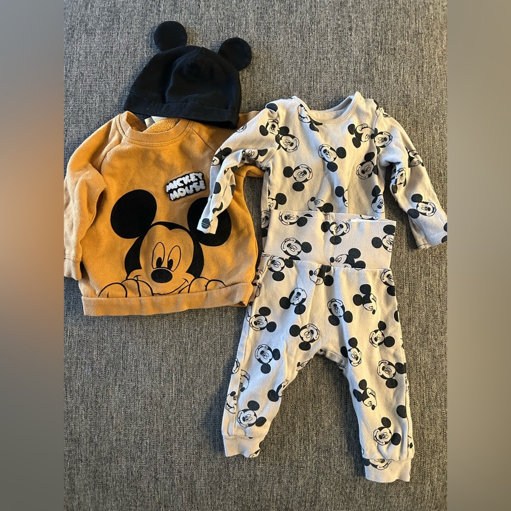 Mickey H&M 6-9 Month Matching Set